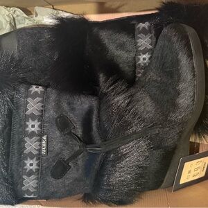 Tecnica Black Fur Lined Boots